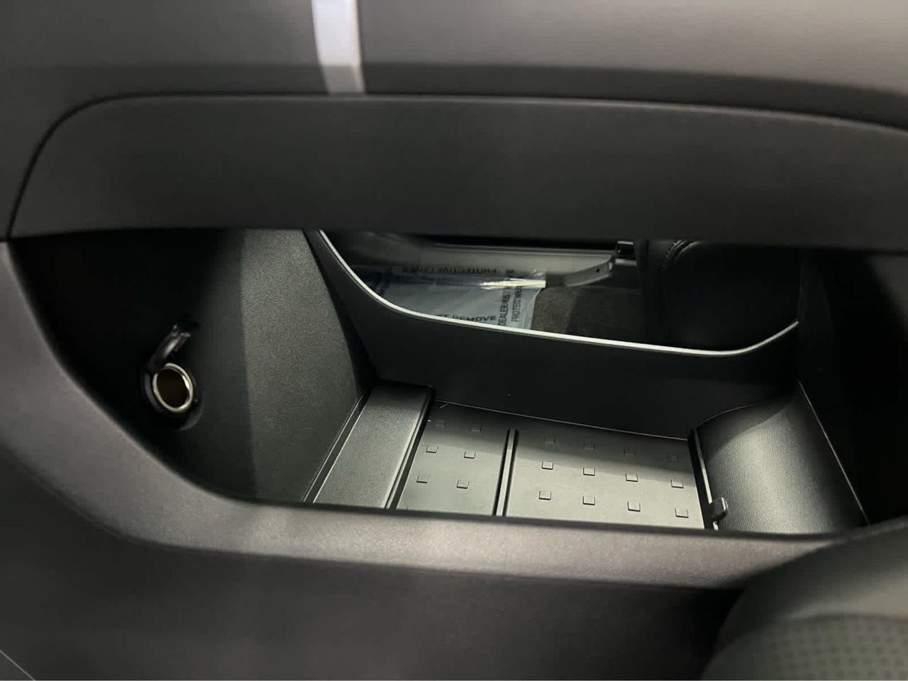 New 2026 Ecotronic Gray Hyundai Limited AWD image 19