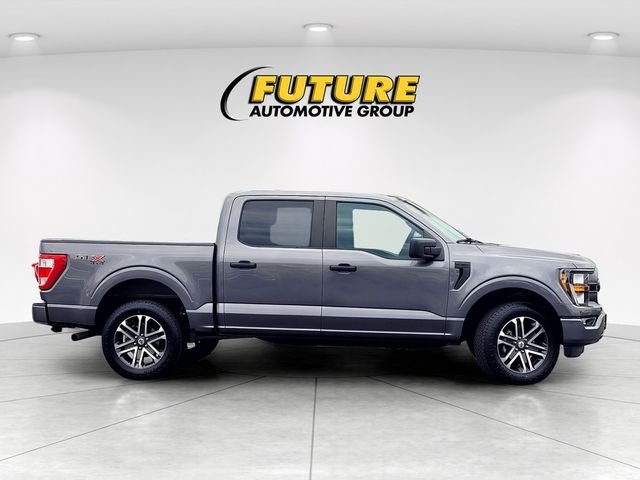 Used 2023 Gray Ford XL image 3