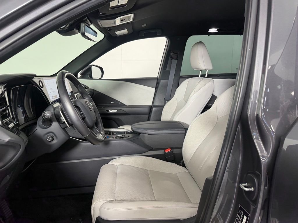 Used 2025 Gray Lexus 550h+ Luxury image 22