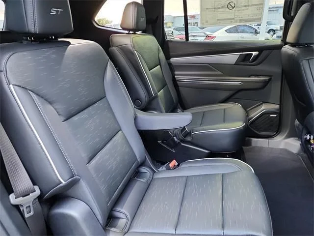 2026 Buick Enclave Sport Touring - Photo 19