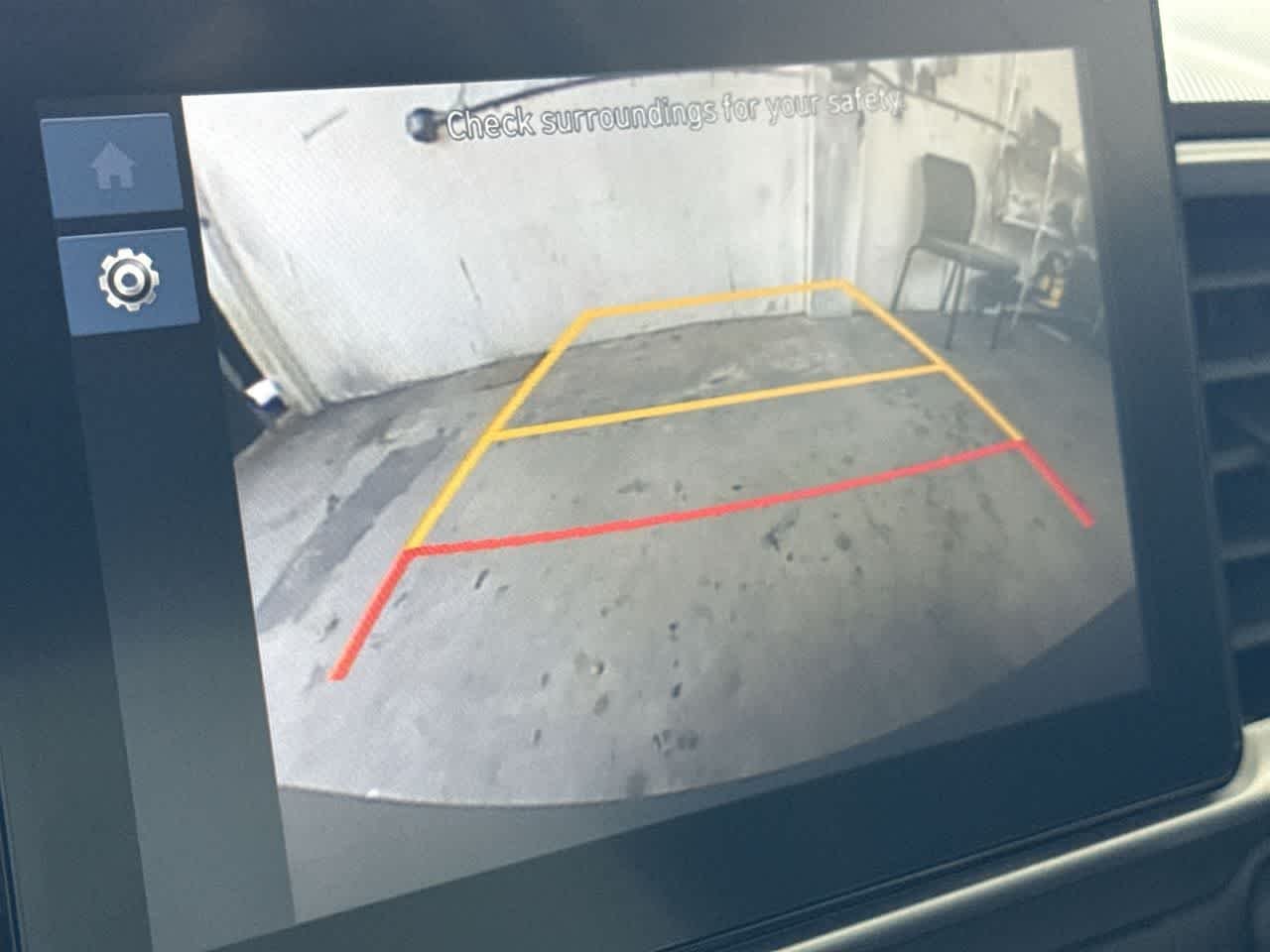 2025 Hyundai Venue SEL - Photo 19