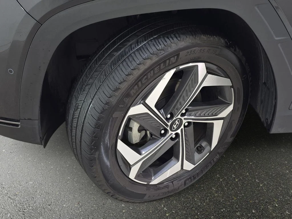 Used 2022 Gray Hyundai Limited image 35
