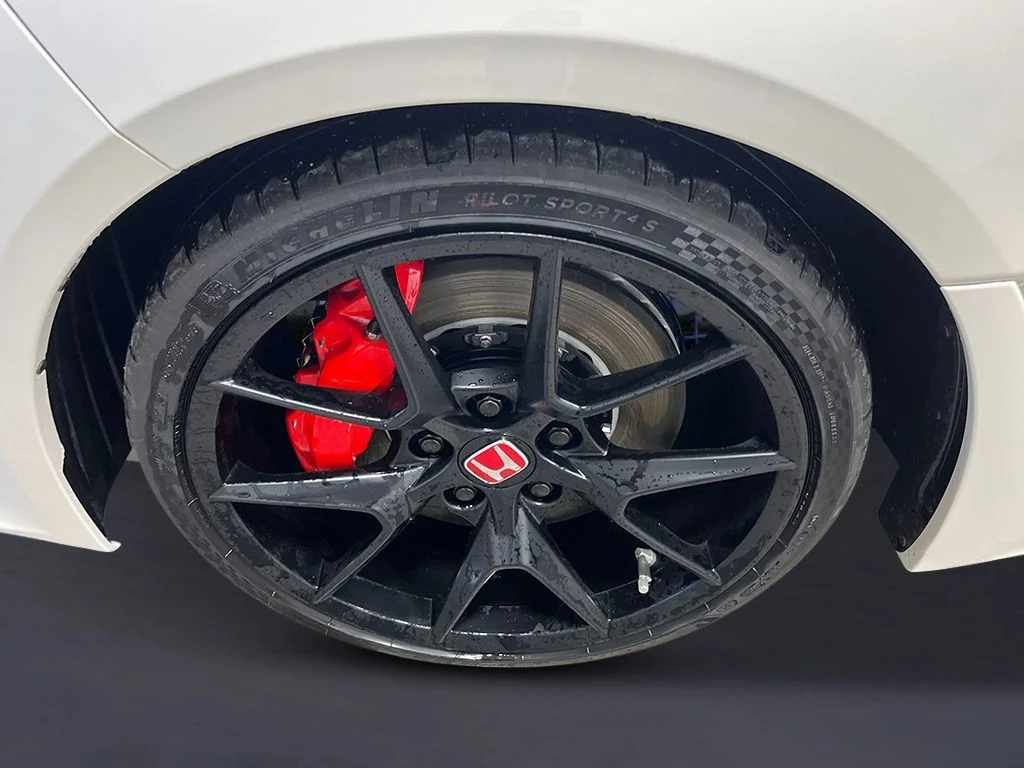 New 2026 Championship White Honda Type R image 11