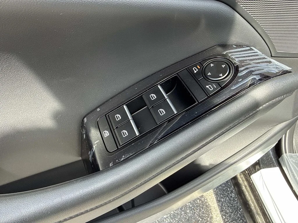 New 2026 Jet Black Mica Mazda 2.5 S Preferred image 25