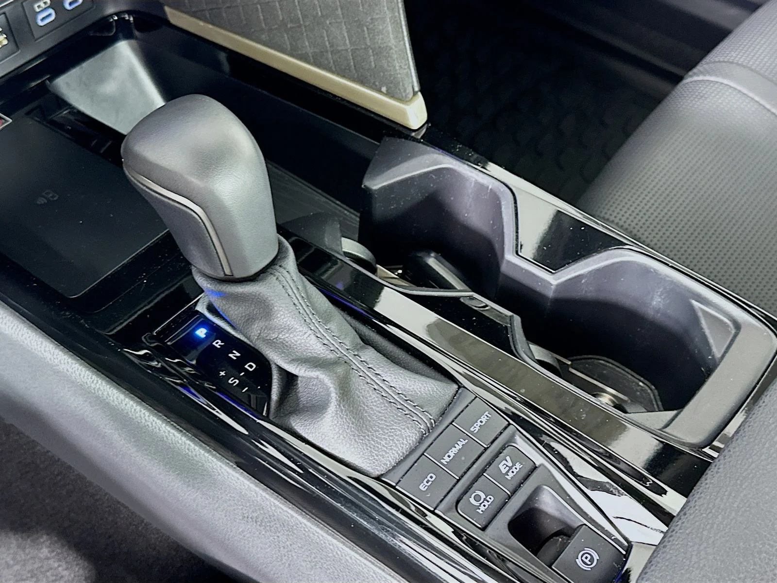 Certified Used 2025 Gray Toyota XLE image 39