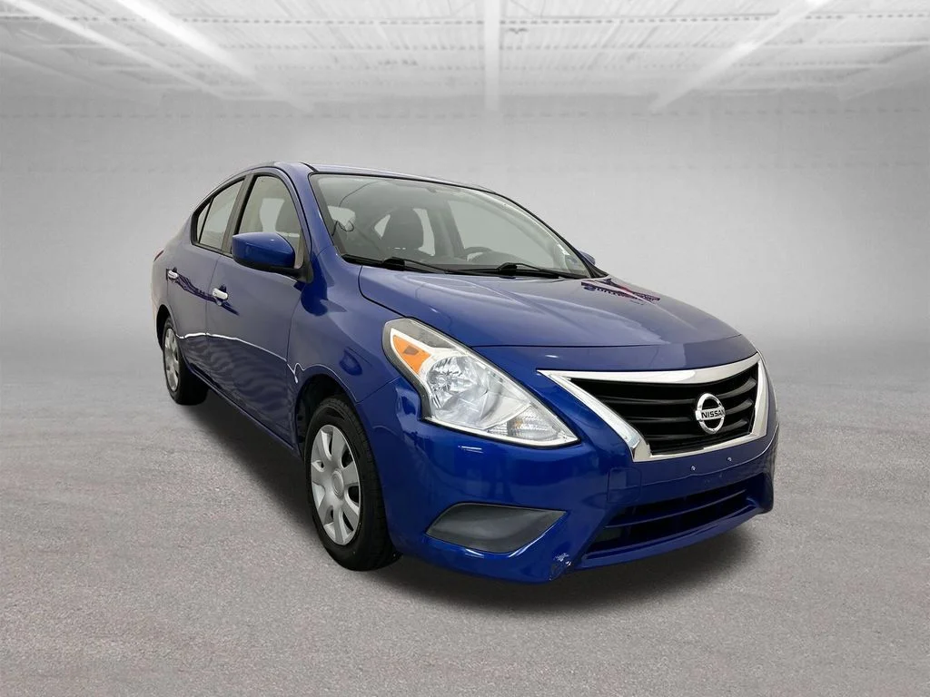 Used 2016 Blue Nissan 1.6 SV image 8