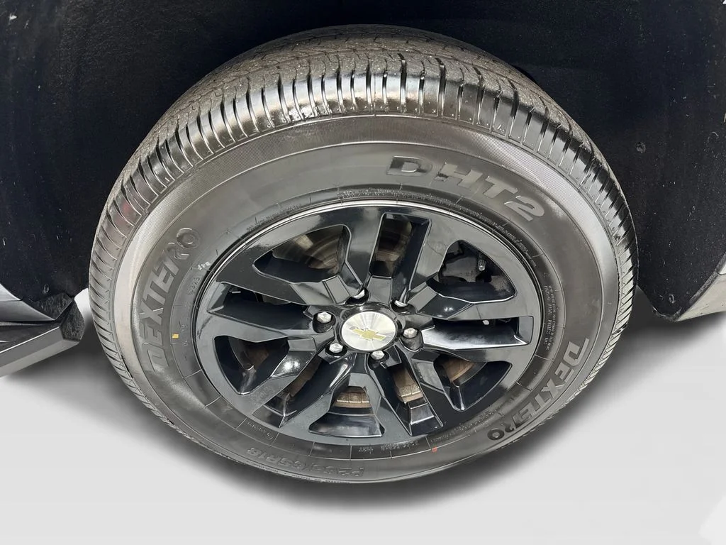 Used 2021 Gray Chevrolet LT image 86