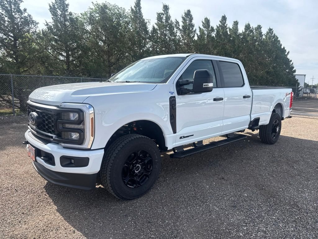2026 Ford F-350 XL 4x4 Crew Cab 8' Box SRW's photo