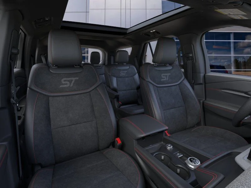 New 2026 Agate Black Metallic Ford ST image 10