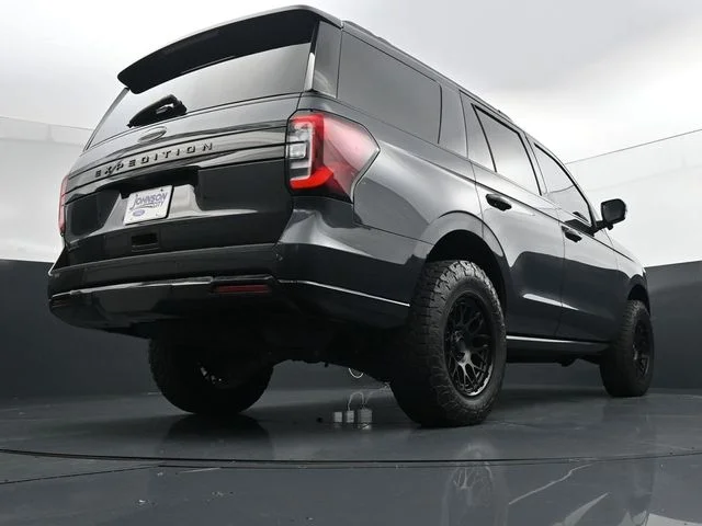 Used 2024 Gray Ford Limited image 33