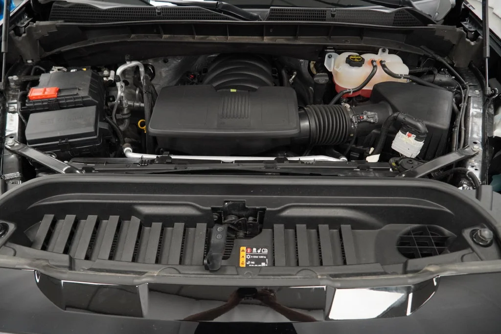 Used 2025 Onyx Black GMC Denali Ultimate image 48