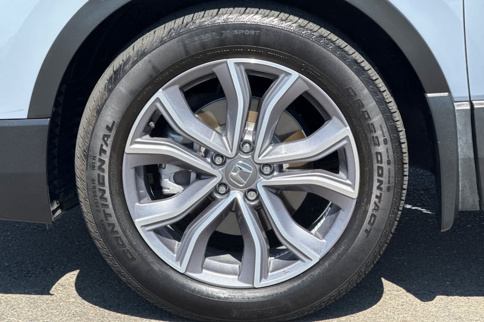 Used 2022 Sonic Gray Pearl Honda Touring image 32