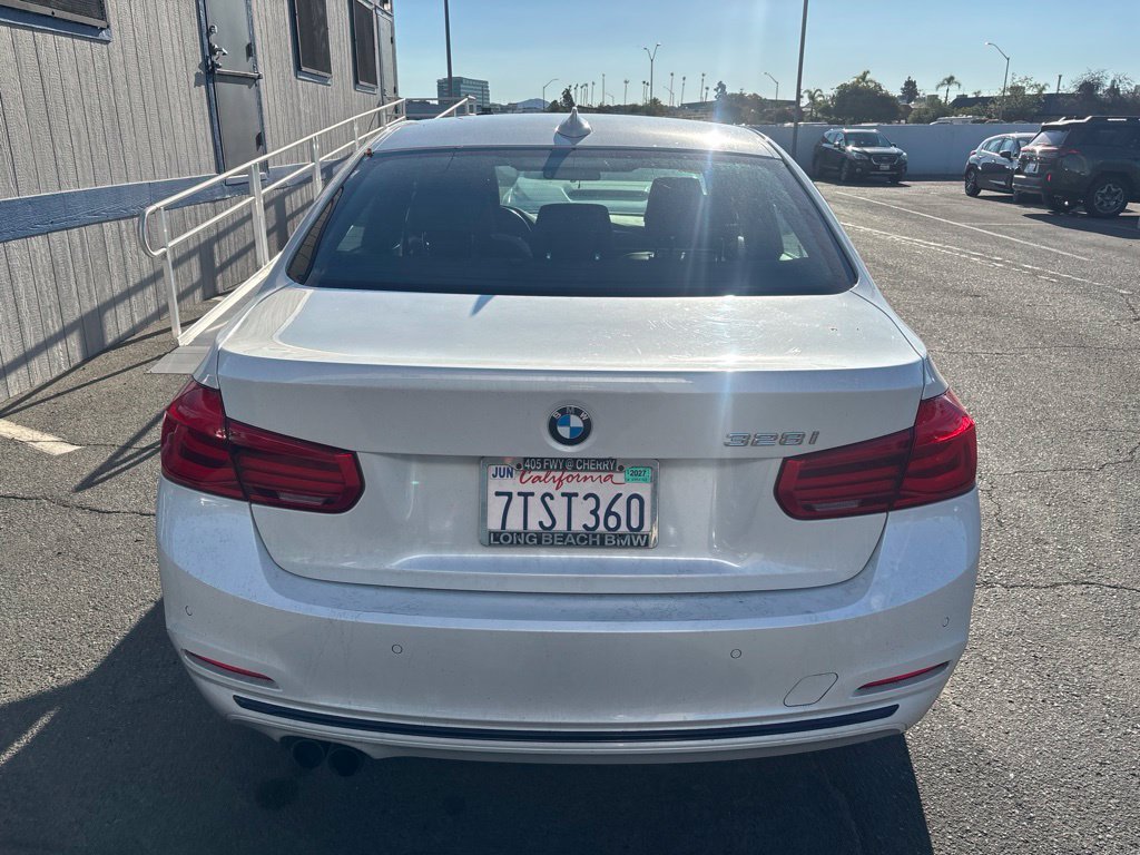 Used 2016 White Metallic BMW 328i image 5