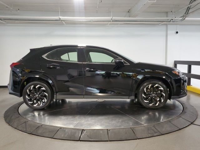 Used 2023 Black Lexus 250h Premium image 10