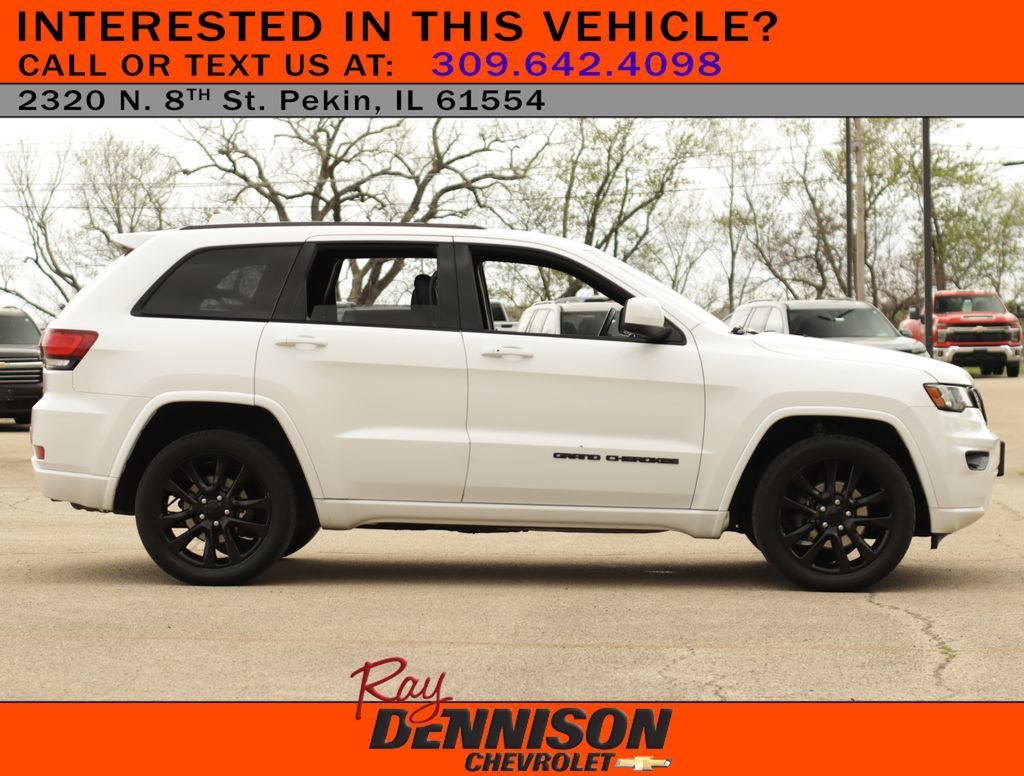 Used 2019 White Jeep Altitude 4x4 image 8