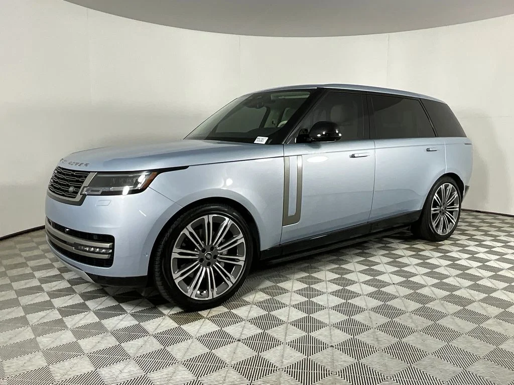 2024 Land Rover Range Rover 3.0 SE LWB 7's photo