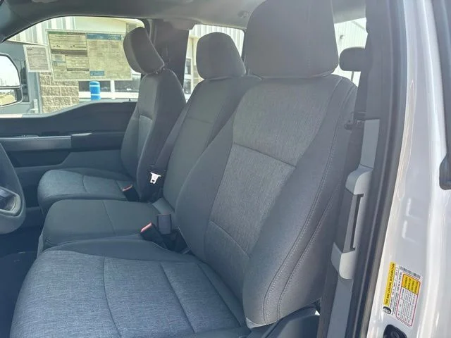 New 2026 Oxford White Ford F-250® XL image 17
