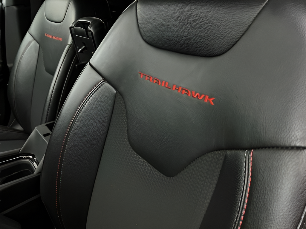 Used 2025 Silver Jeep Trailhawk image 19
