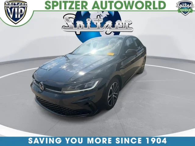Used 2025 Blue Volkswagen 1.5T Sport image 4
