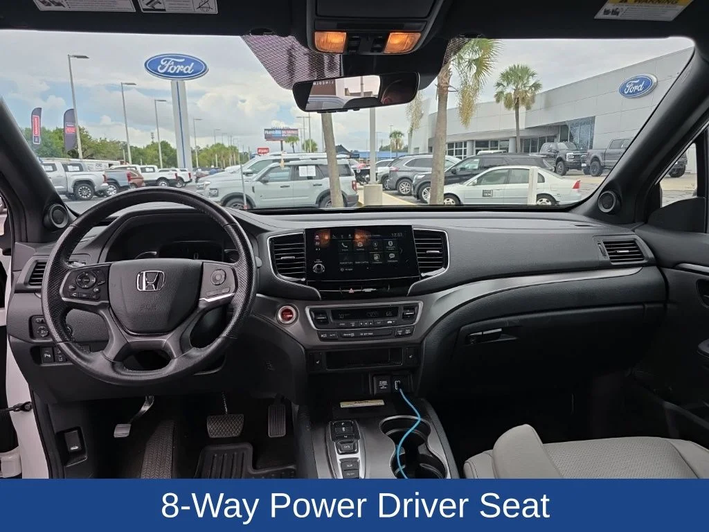 Used 2023 White Honda EX-L image 11