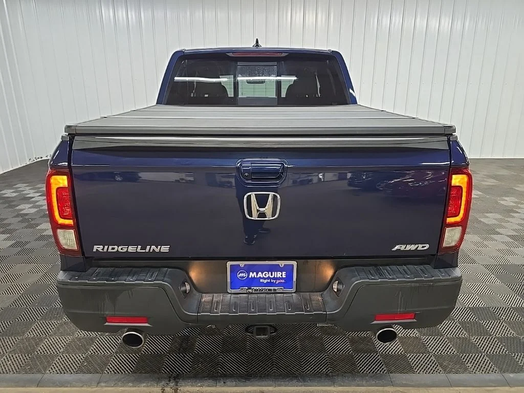 Used 2023  Honda RTL image 11