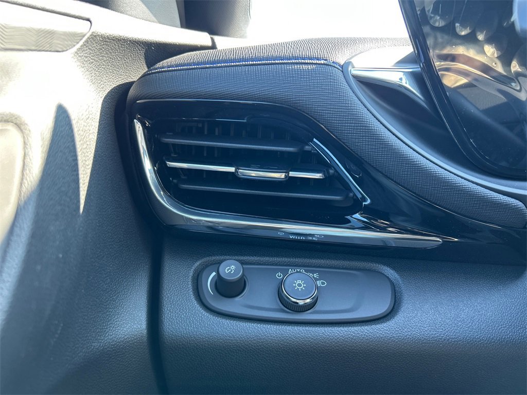 2026 BUICK ENVISTA - Image 17