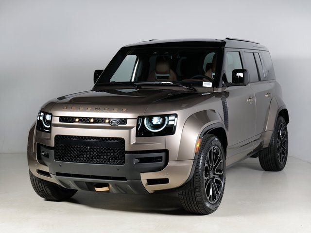 2026 Land Rover Defender 110 OCTA