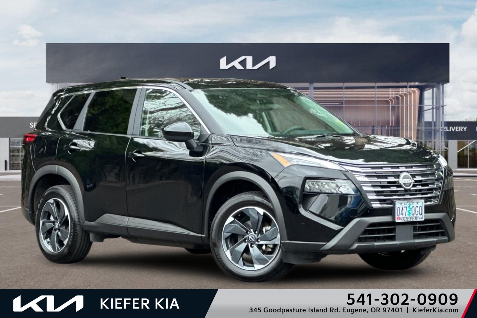 2025 Nissan Rogue SV AWD's photo