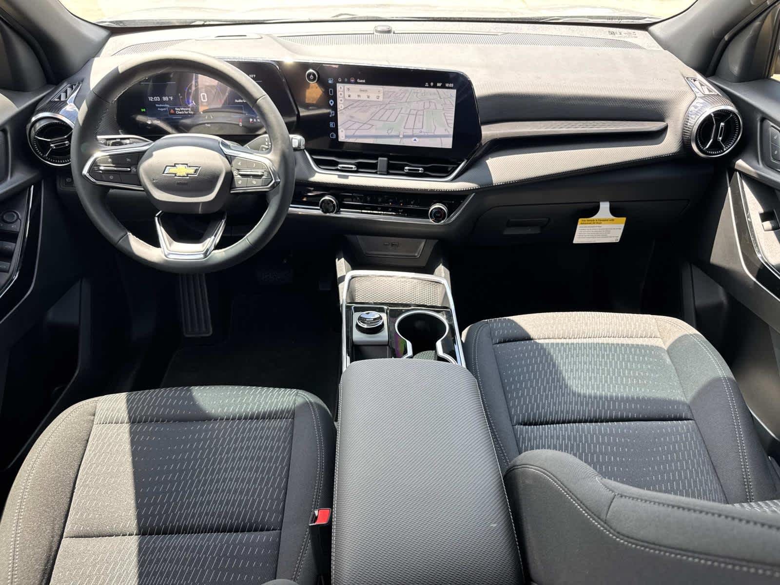 2027 Chevrolet Equinox LT - Photo 10