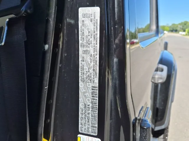Used 2023 Black Jeep Sport S image 26