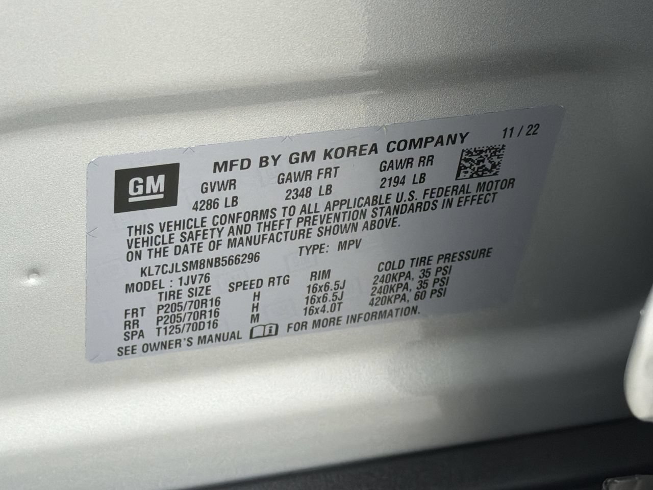 Used 2022 Silver Ice Metallic Chevrolet LT image 32