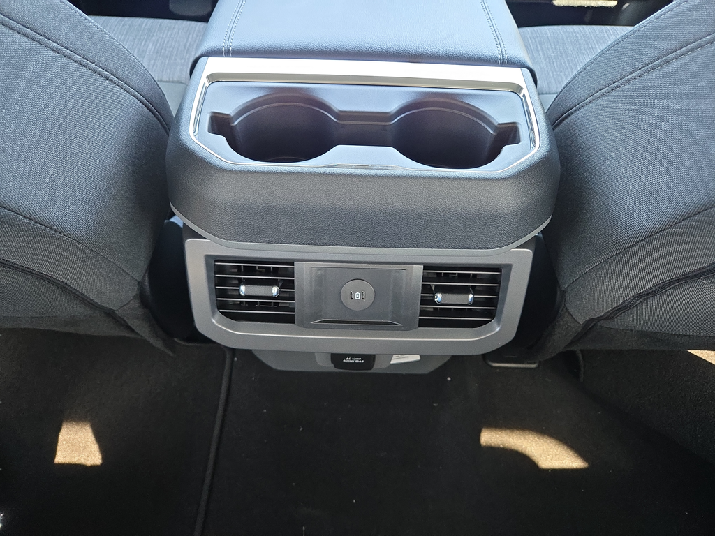 New 2026 Oxford White Ford F-350® XLT image 11