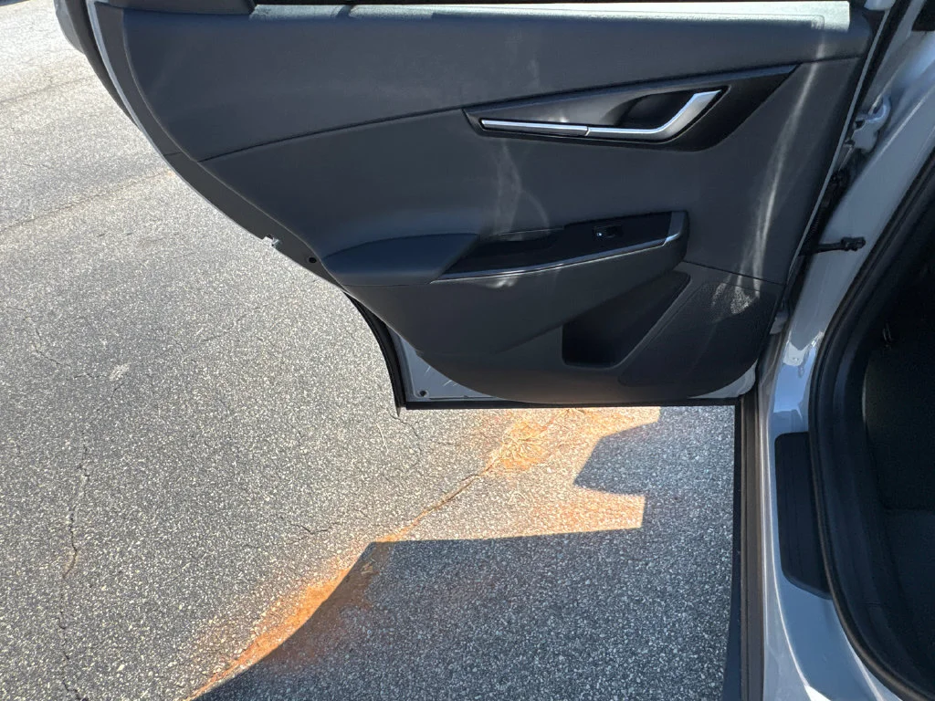 New 2026 Wolf Gray Kia LIGHT image 21