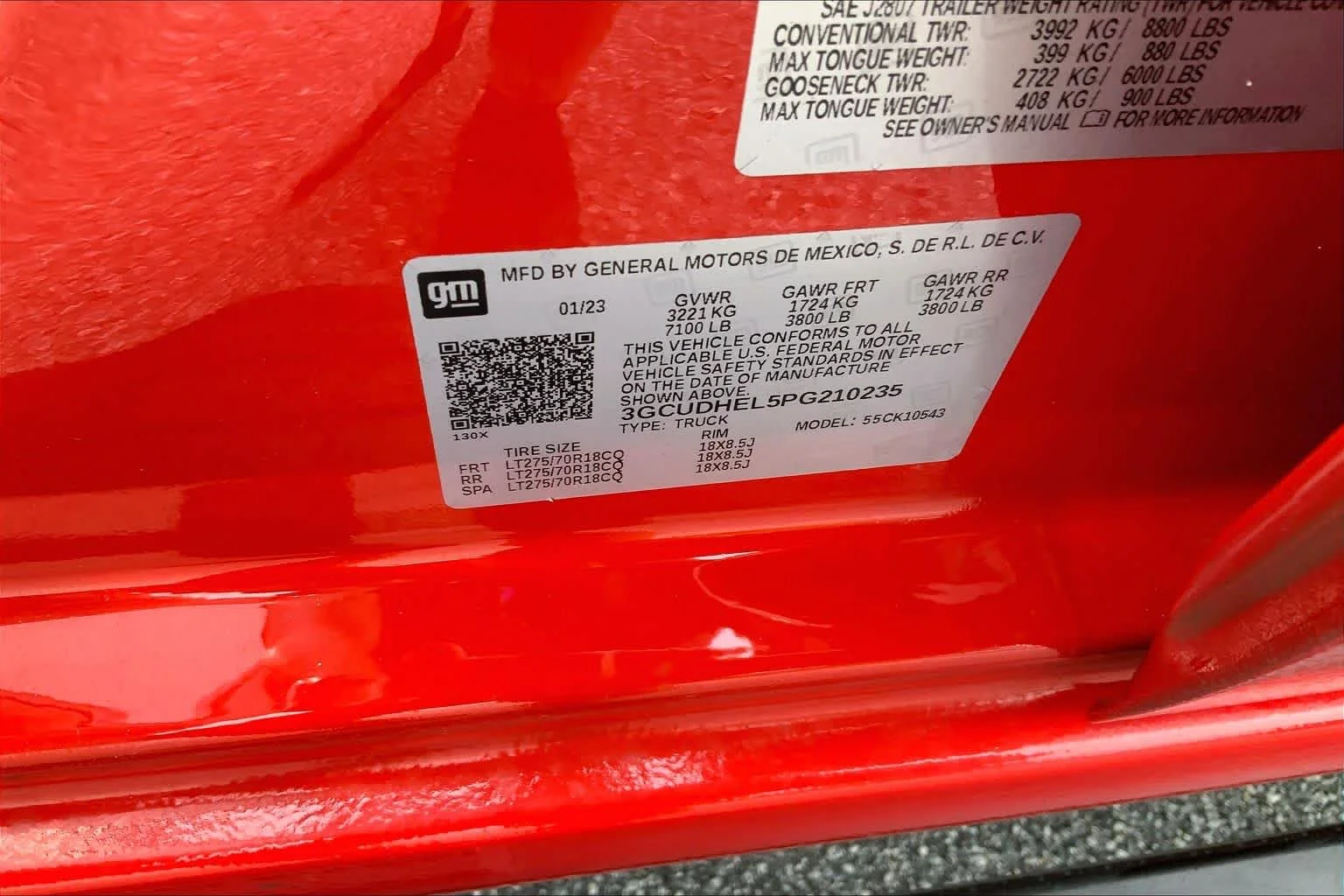 Used 2023 Red Hot Chevrolet ZR2 image 29