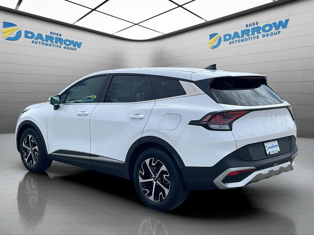 Used 2023 White Kia EX image 3