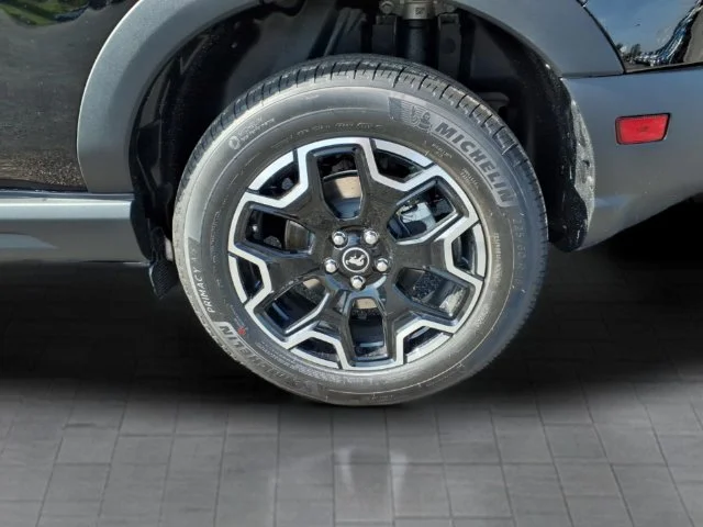 New 2026 Shadow Black Ford Outer Banks® image 34
