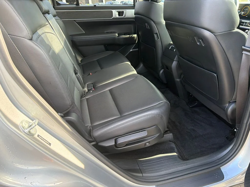 Used 2024 Silver Hyundai Limited image 15