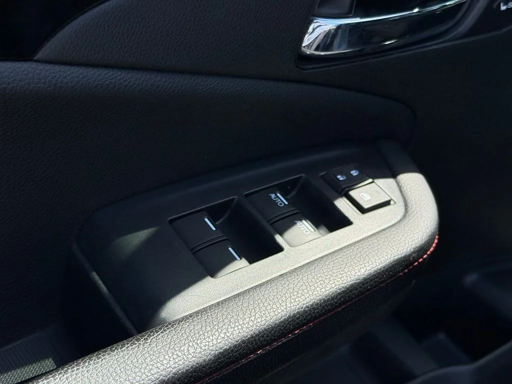 Used 2023 Gray Honda Black Edition image 32