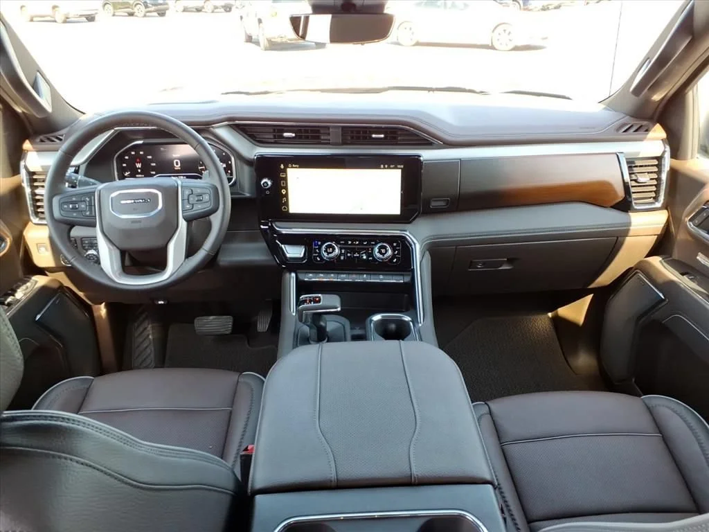 Used 2025 Onyx Black GMC Denali image 26
