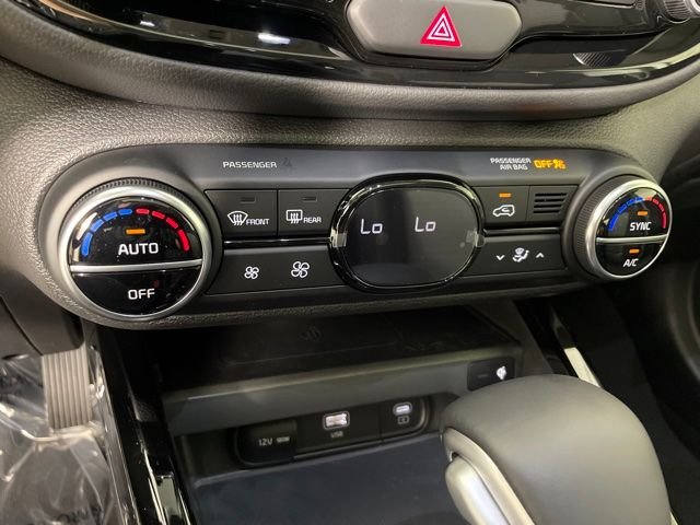 Used 2023 White Kia EX image 29