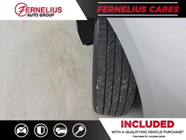Used 2022 Silver Chevrolet LT image 15