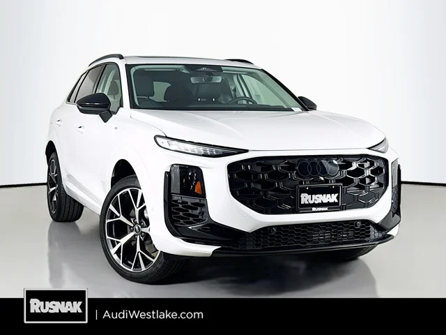 2026 Audi Q3 S line