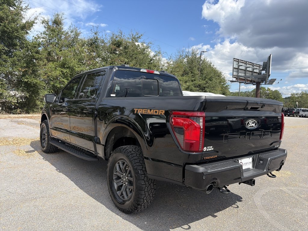 Certified Used 2026 Black Metallic Ford Tremor image 5
