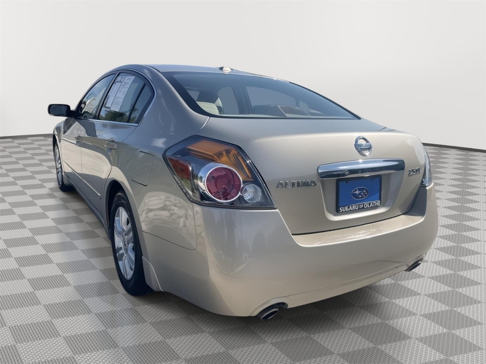Used 2010 Sonoran Sand Metallic Nissan 2.5 SL image 13
