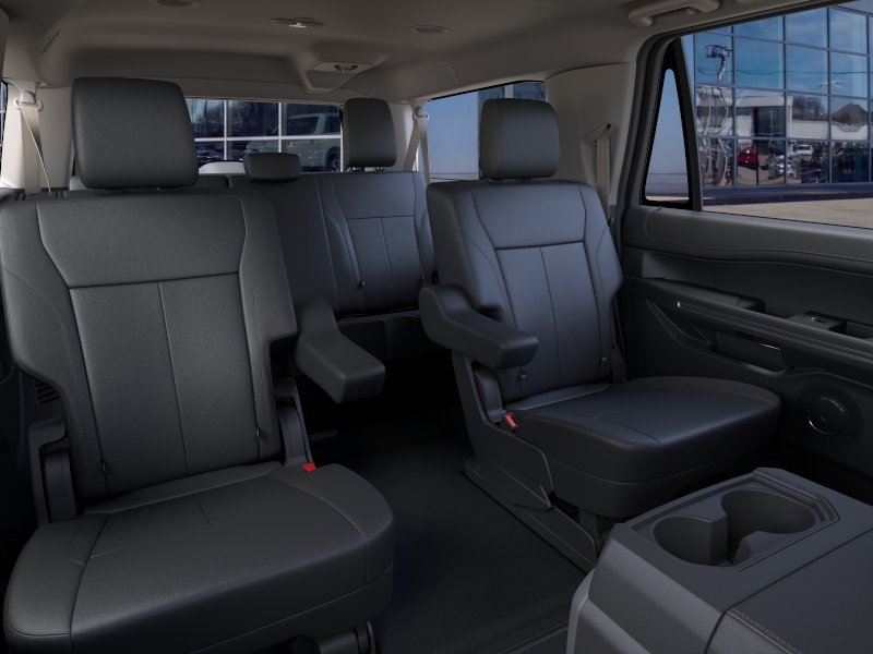 New 2022 Agate Black Metallic Ford XLT MAX image 11