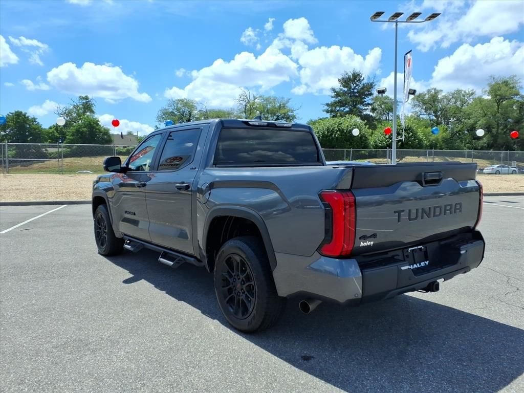 Used 2024 Gray Toyota SR5 image 7