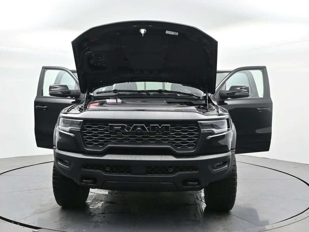 New 2026 Diamond Black Crystal Pearl-Coat Exterior Paint RAM RHO image 45