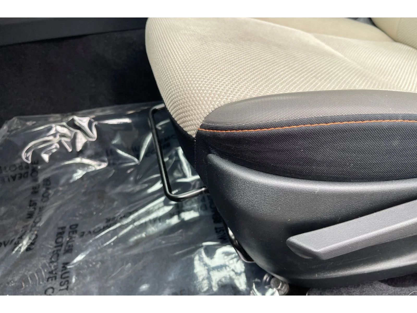 Used 2017 VENETIAN RED PEAR Subaru Premium image 13