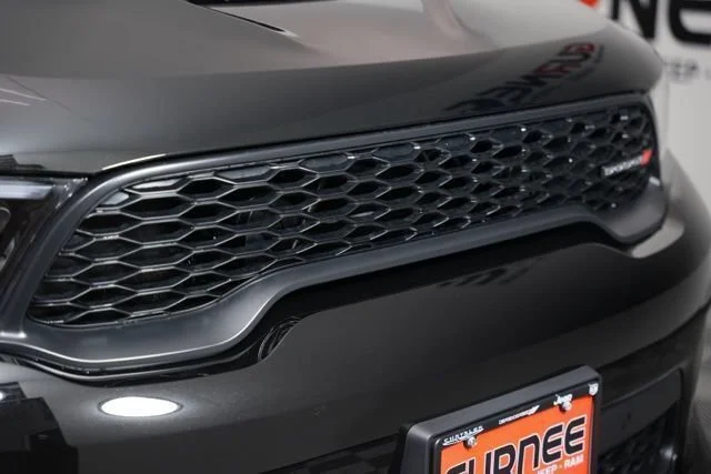 New 2026 Diamond Black Clear-Coat Exterior Paint Dodge GT Plus image 52