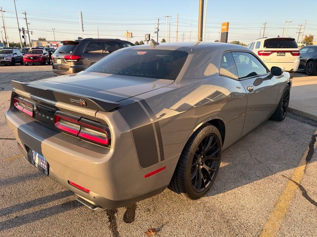 Used 2017 Gray Dodge 392 Hemi Scat Pack Shaker image 7